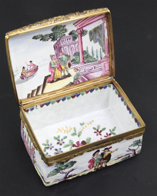 A 19th century Continental enamel snuff box, 3in.